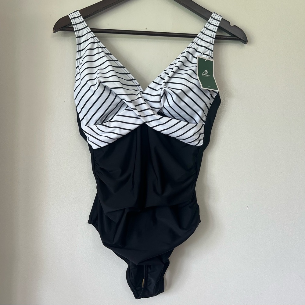 NWT Eomenie Women's One Piece Swimsuit Small Tummy Control Ruched Slimming Beach